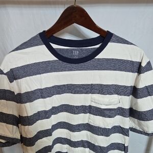 Vintage GAP Men's Short Sleeve Navy and Cream Striped Tee